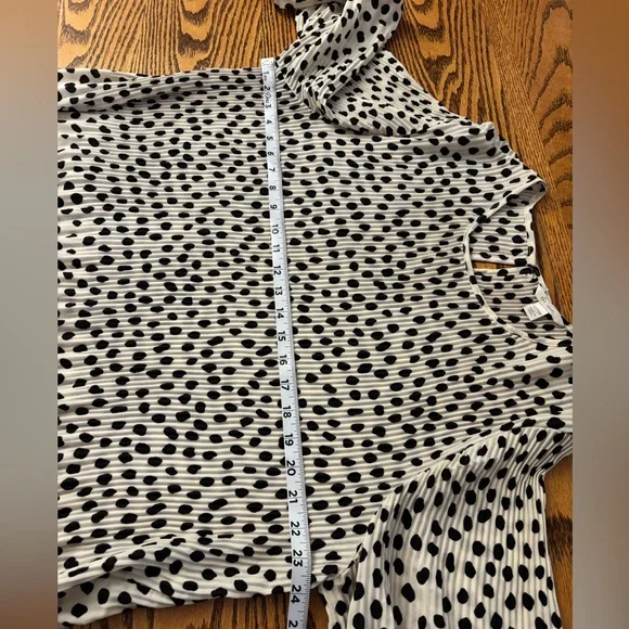 Cato - Black and Cream designed Shirt - Picture 5 of 10